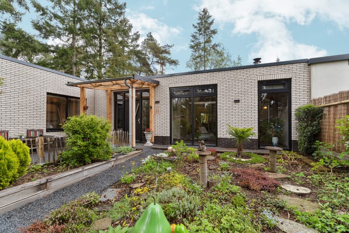 Foto 52 van Bilderdijklaan 6