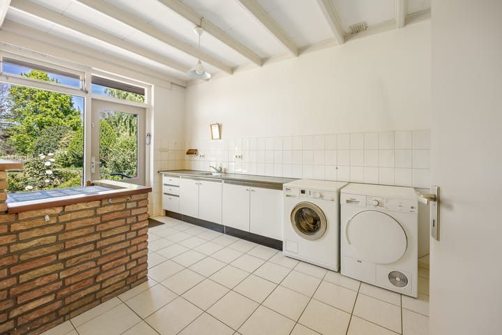 Photo 38 of Zandstraat 24