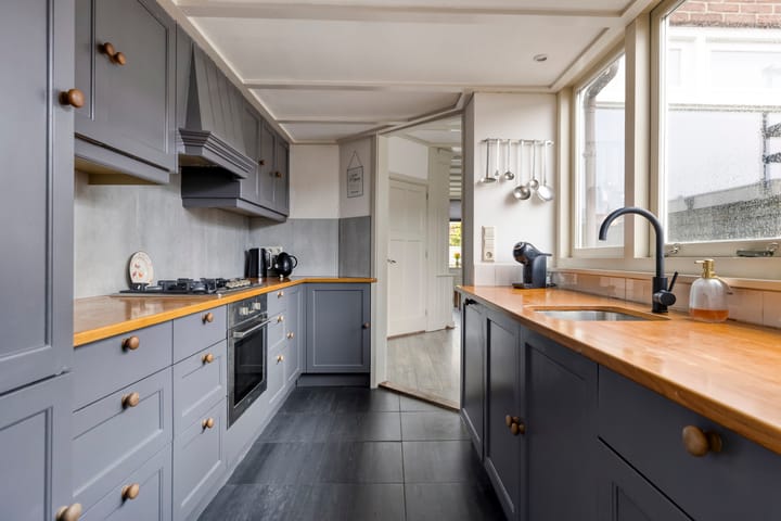 Foto 11 van Ruysdaelstraat 64