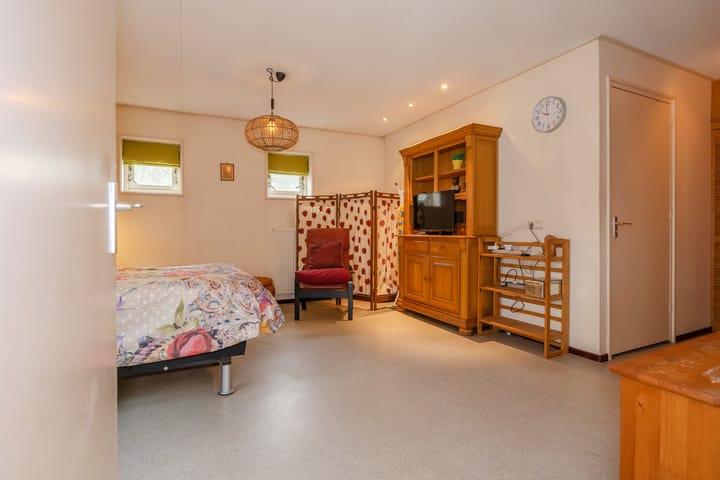 Photo 18 of Lotweg 36