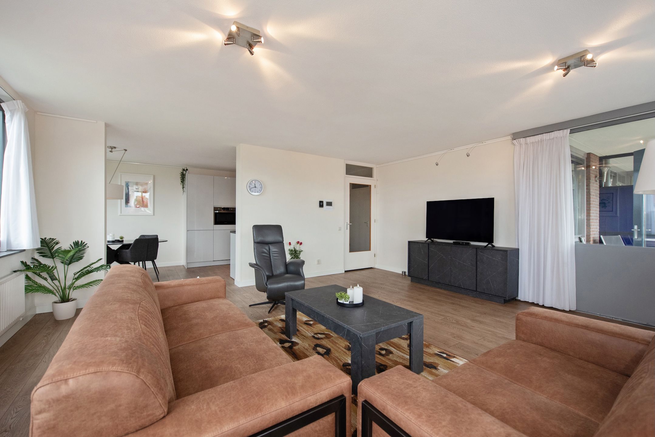 Foto 15 van Via Verdi 115