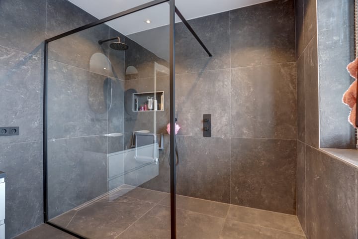 Foto 30 van Van Leeuwenhoeklaan 47