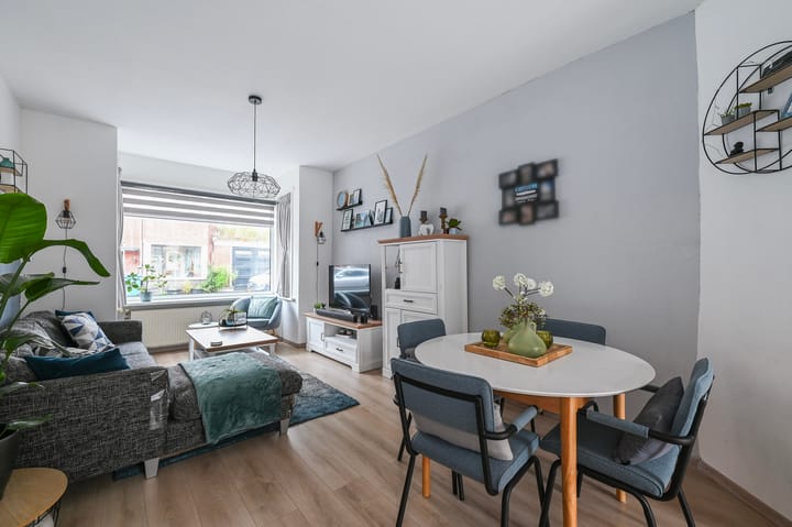 Foto 10 van van Barbansonstraat 58