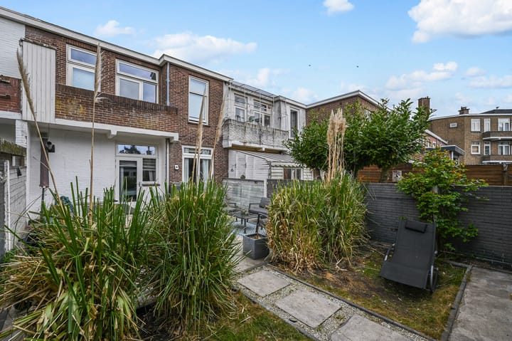 Foto 22 van van Barbansonstraat 58