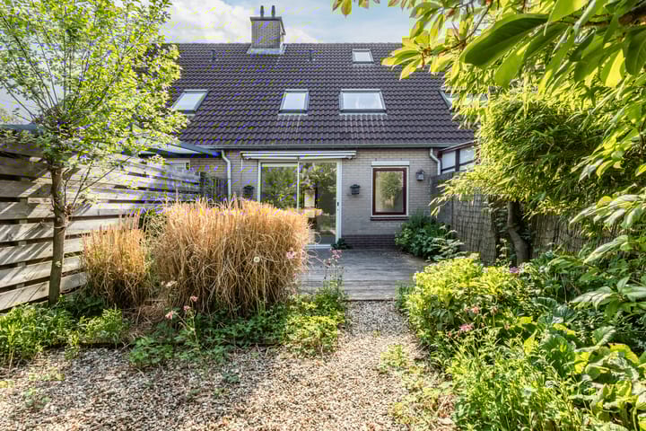 Foto 2 van Hallsteinstraat 91