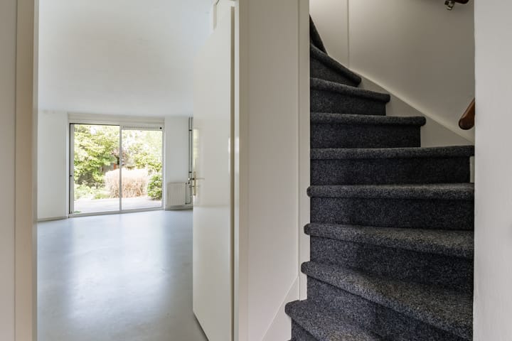 Foto 11 van Hallsteinstraat 91