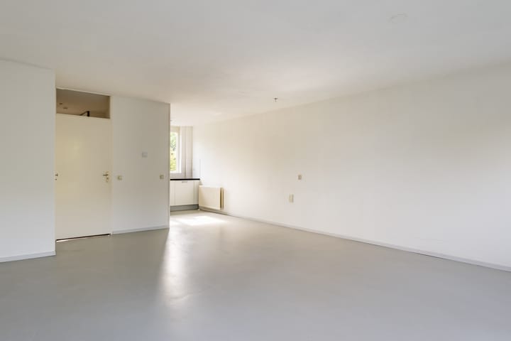 Foto 14 van Hallsteinstraat 91