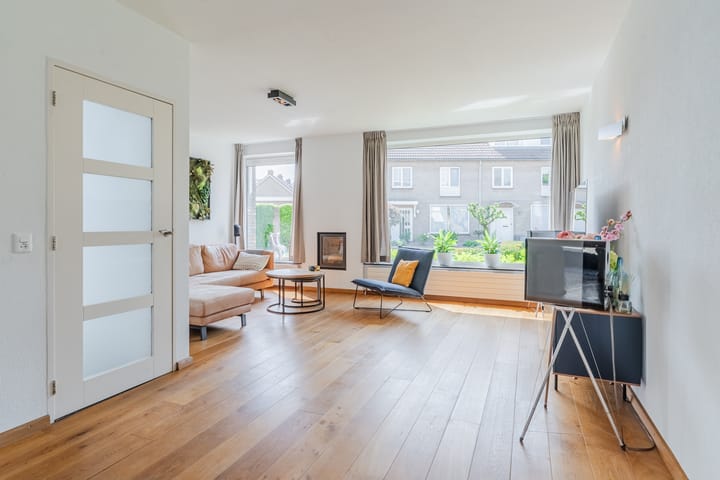 Foto 8 van Wilteindstraat 17