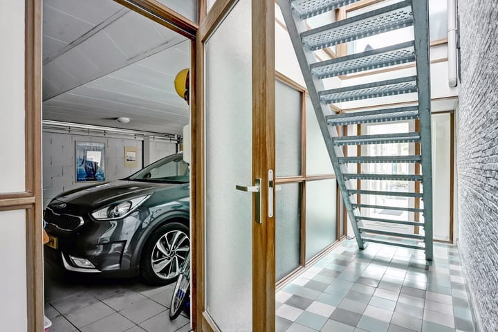 Foto 45 van Luttik Oudorp 20