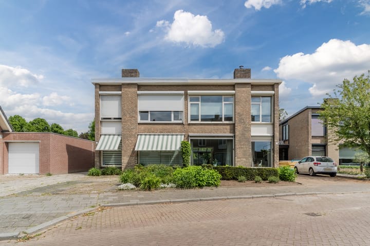 Foto 51 van Wilteindstraat 17