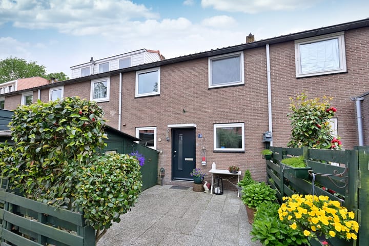 Foto 2 van van der Helstpark 19