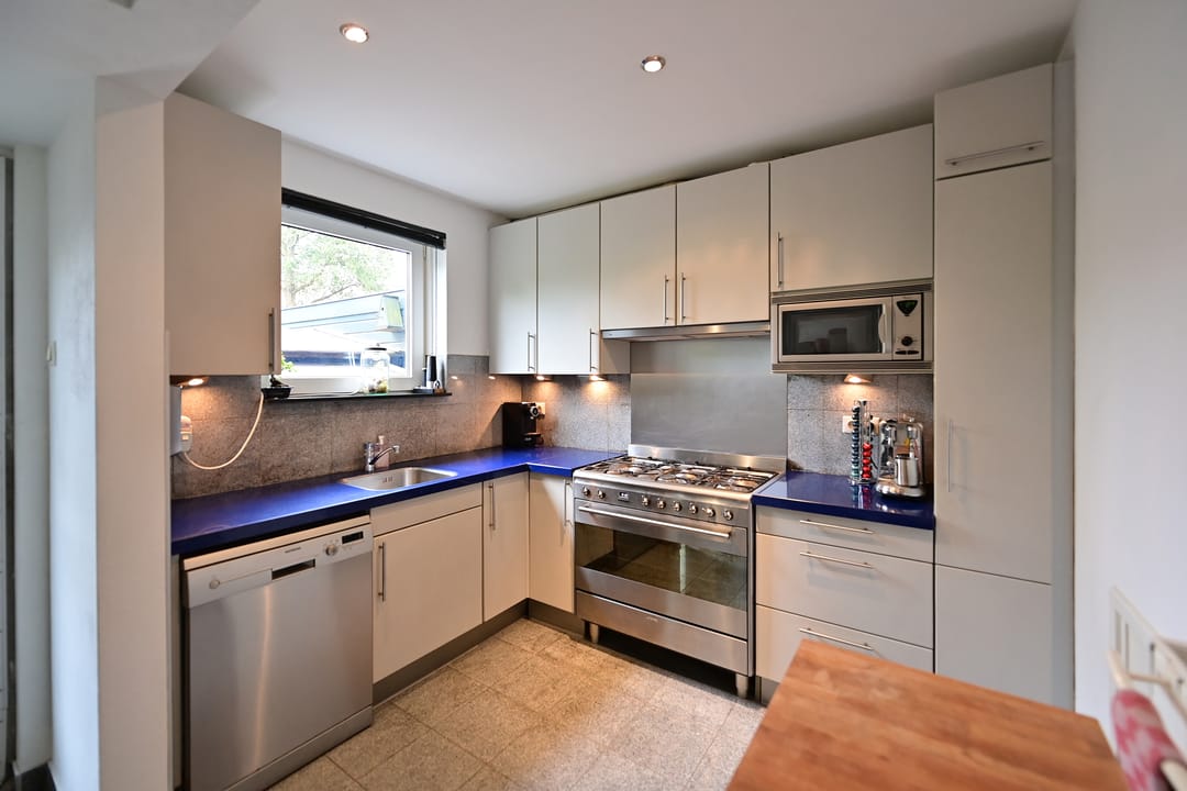 Foto 8 van van der Helstpark 19