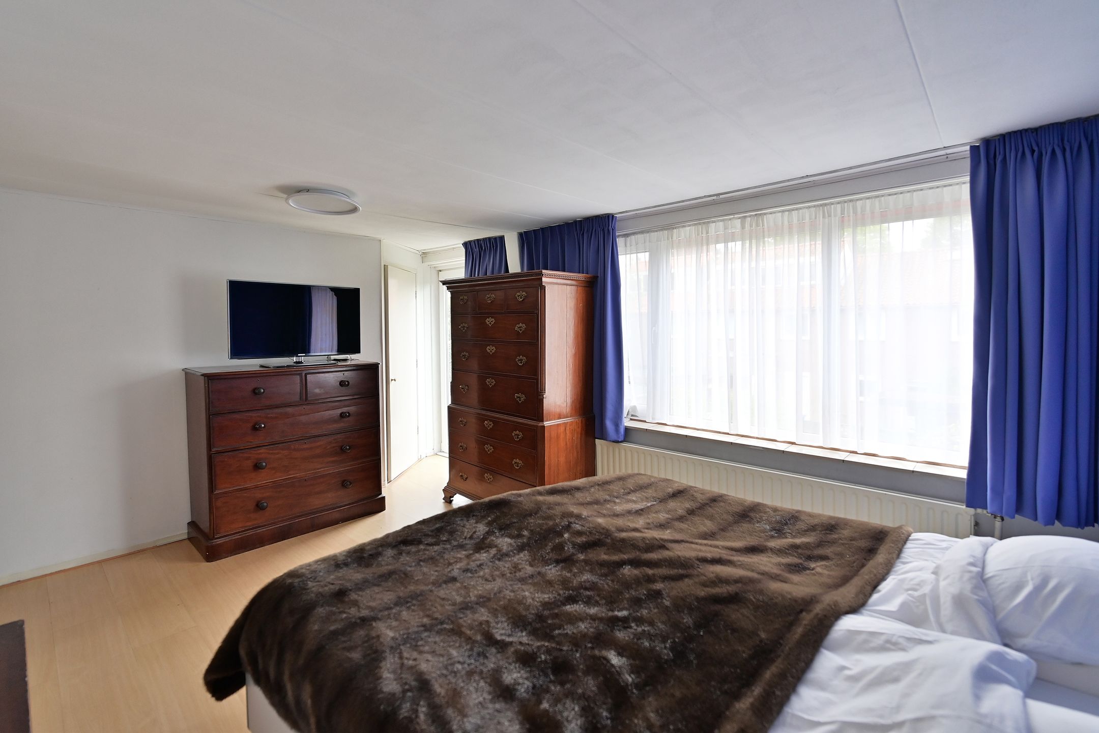 Foto 9 van van der Helstpark 19