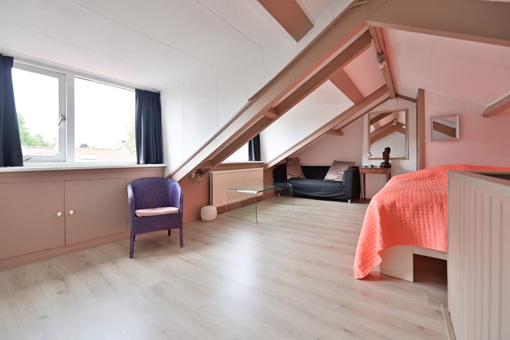 Foto 17 van van der Helstpark 19