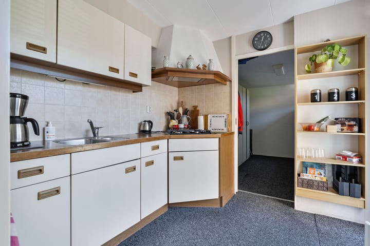 Foto 11 van Van Hemertstraat 25