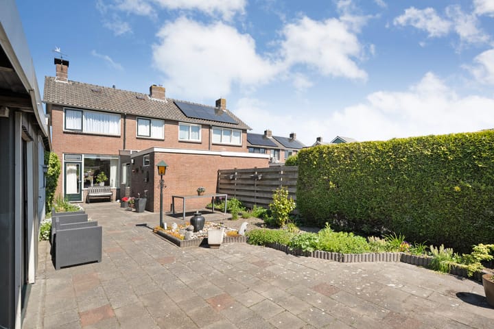 Foto 28 van Van Hemertstraat 25