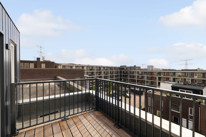 Foto 30 van Cornelis Zillesenlaan 64-C