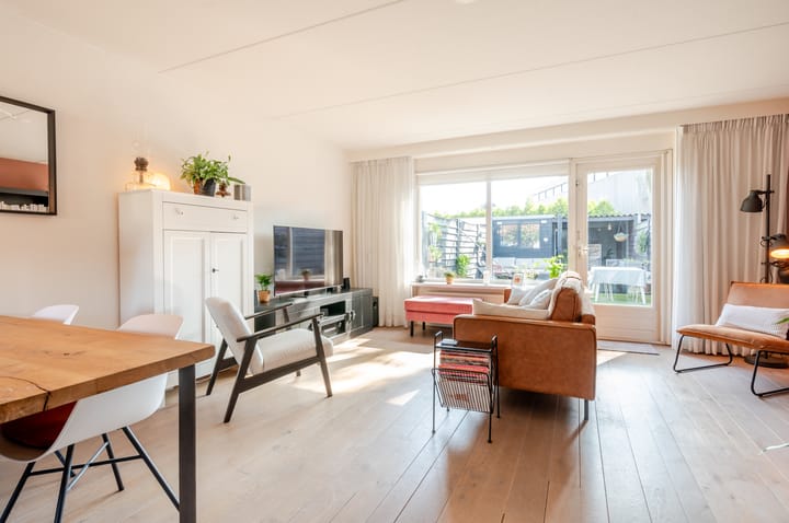 Photo 2 of E.C.de Greefhof 17