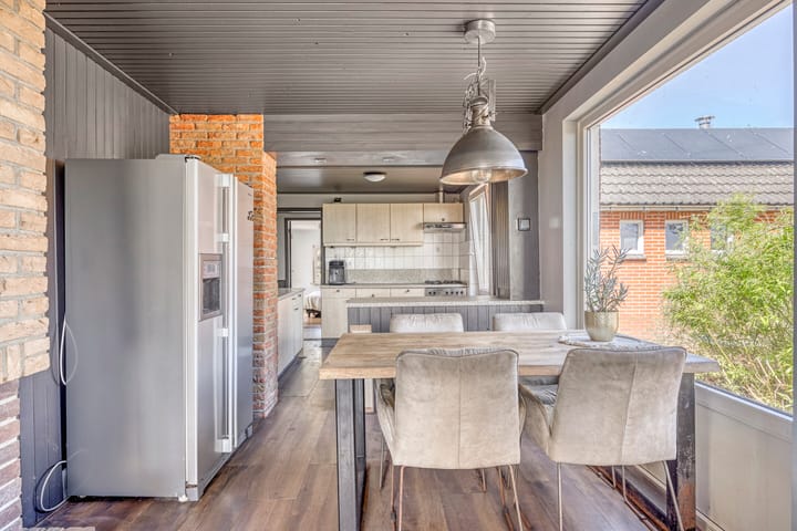 Photo 4 of Zuiderdiep 255