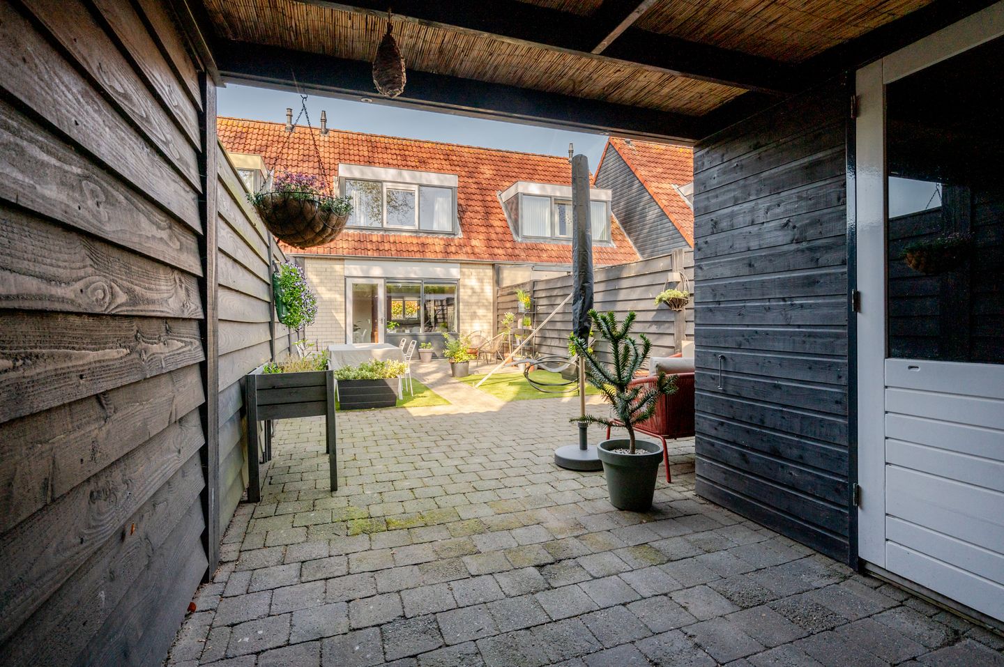 Foto 25 van E.C.de Greefhof 17