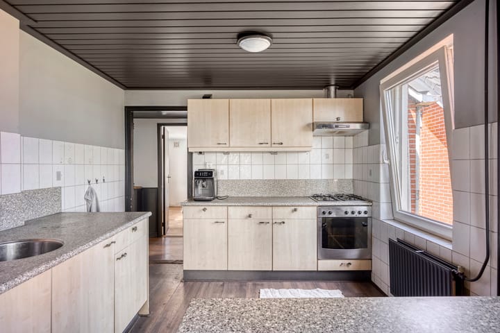 Photo 6 of Zuiderdiep 255