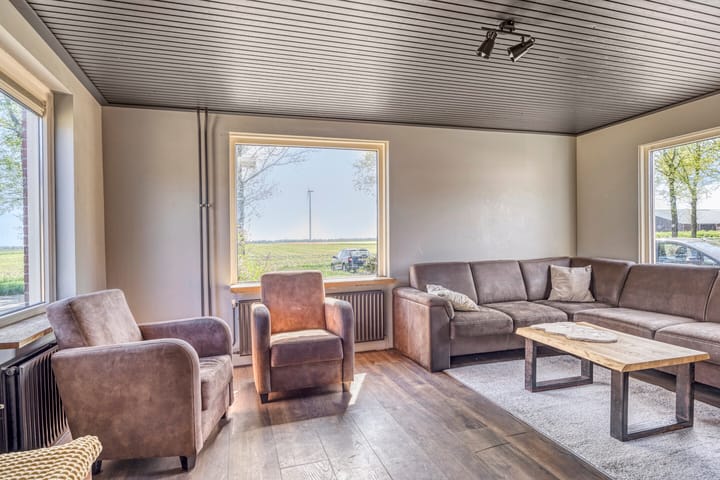 Photo 10 of Zuiderdiep 255