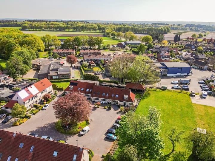 Foto 30 van E.C.de Greefhof 17