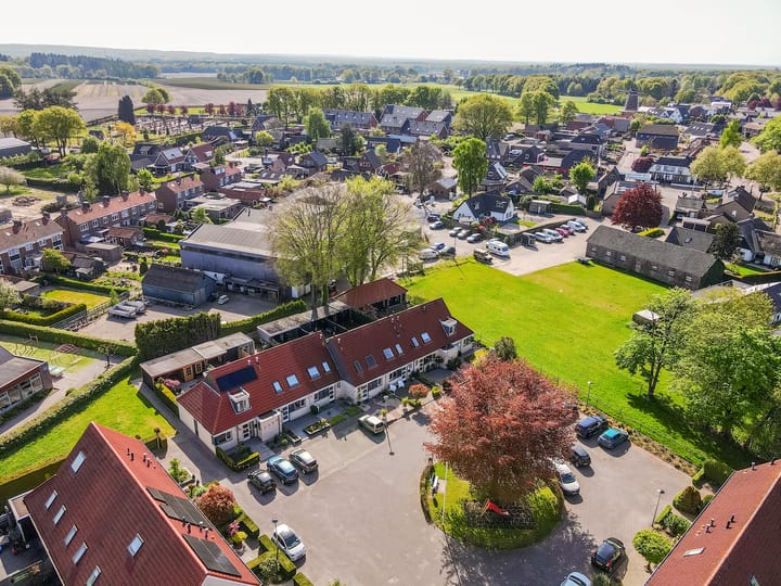 Foto 31 van E.C.de Greefhof 17