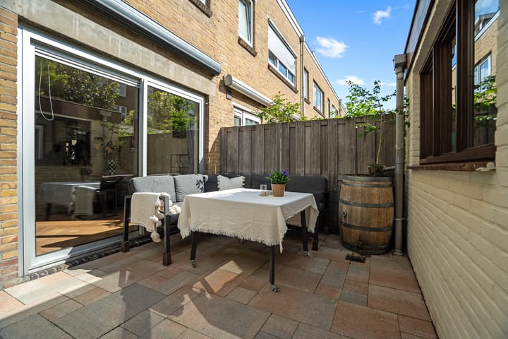 Foto 24 van Jan Luykenstraat 15