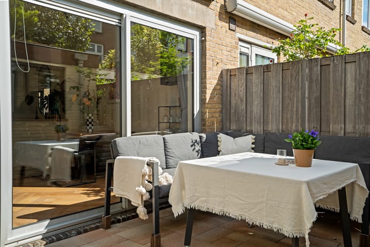 Foto 25 van Jan Luykenstraat 15