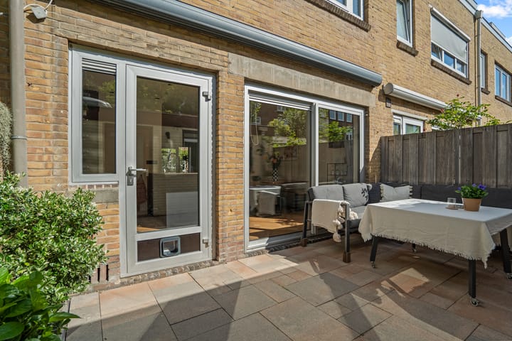 Foto 27 van Jan Luykenstraat 15