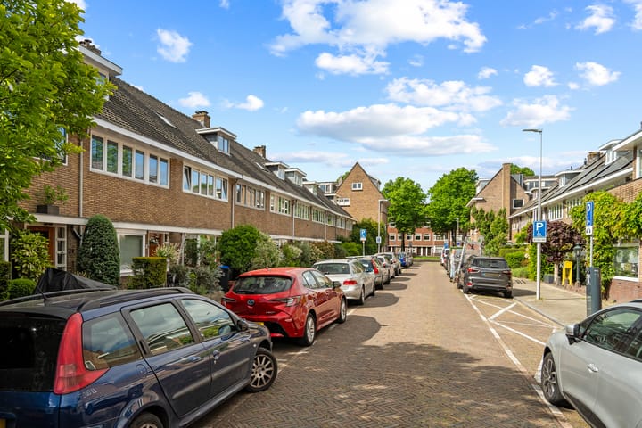 Foto 48 van Jan Luykenstraat 15