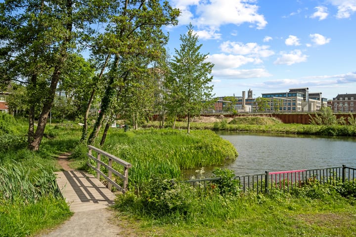 Foto 56 van Jan Luykenstraat 15