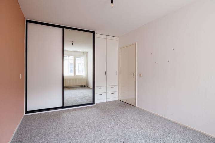 Foto 25 van Waalkade 42