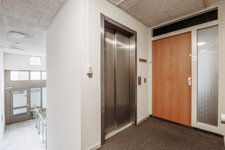 Foto 33 van Waalkade 42