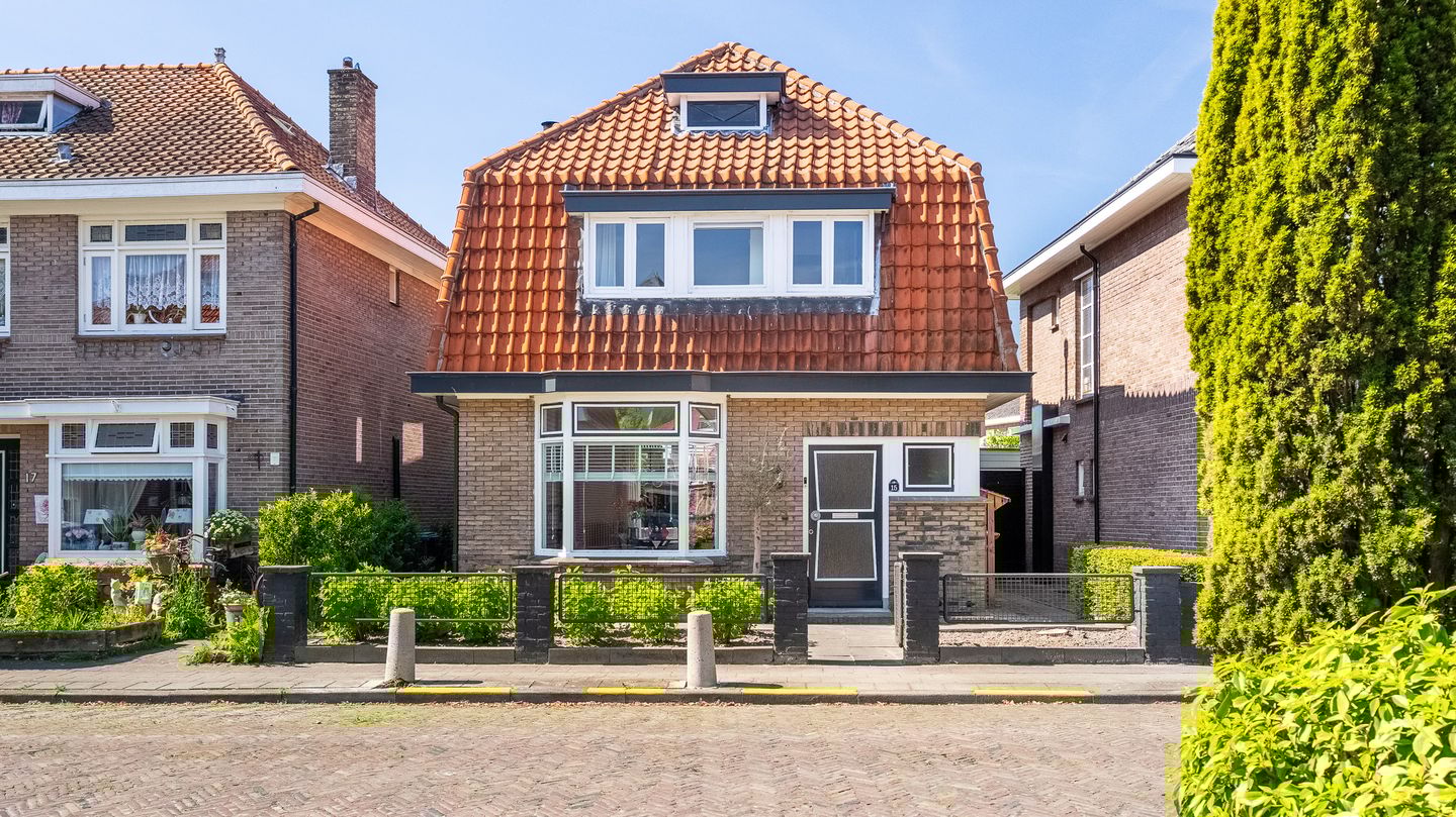 Foto 1 van Begoniastraat 15