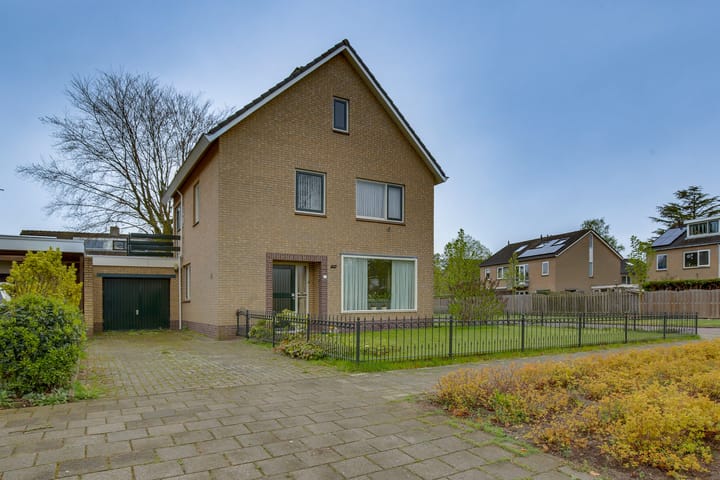 Foto 2 van Richtershof 1