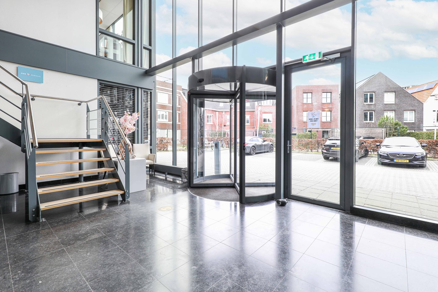 Bekijk foto 3 van Straatweg 2-A