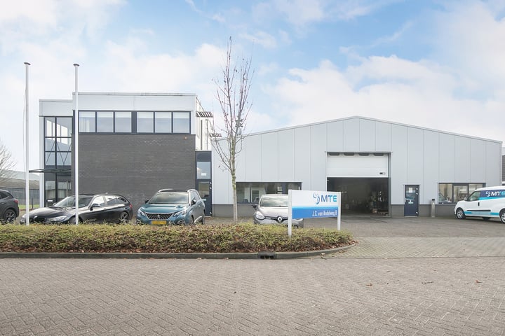 JC van Andelweg 8, Staphorst