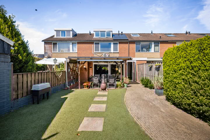 Foto 28 van Peter Mulderstraat 15