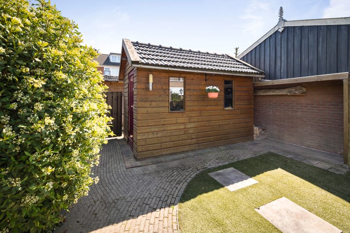 Foto 31 van Peter Mulderstraat 15