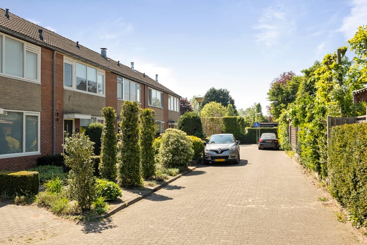 Foto 34 van Peter Mulderstraat 15