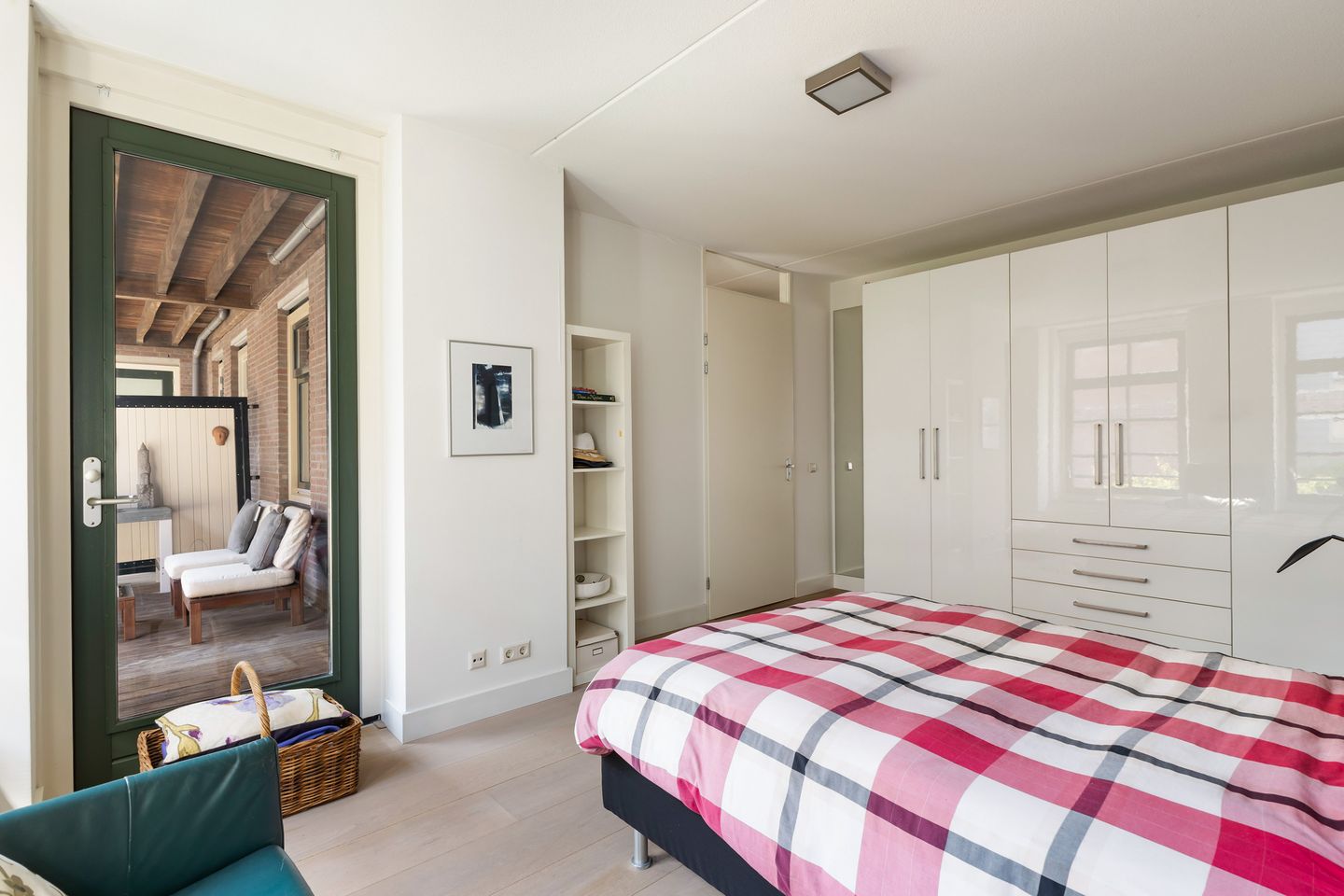 Photo 25 of Kronenburgplantsoen 12-B