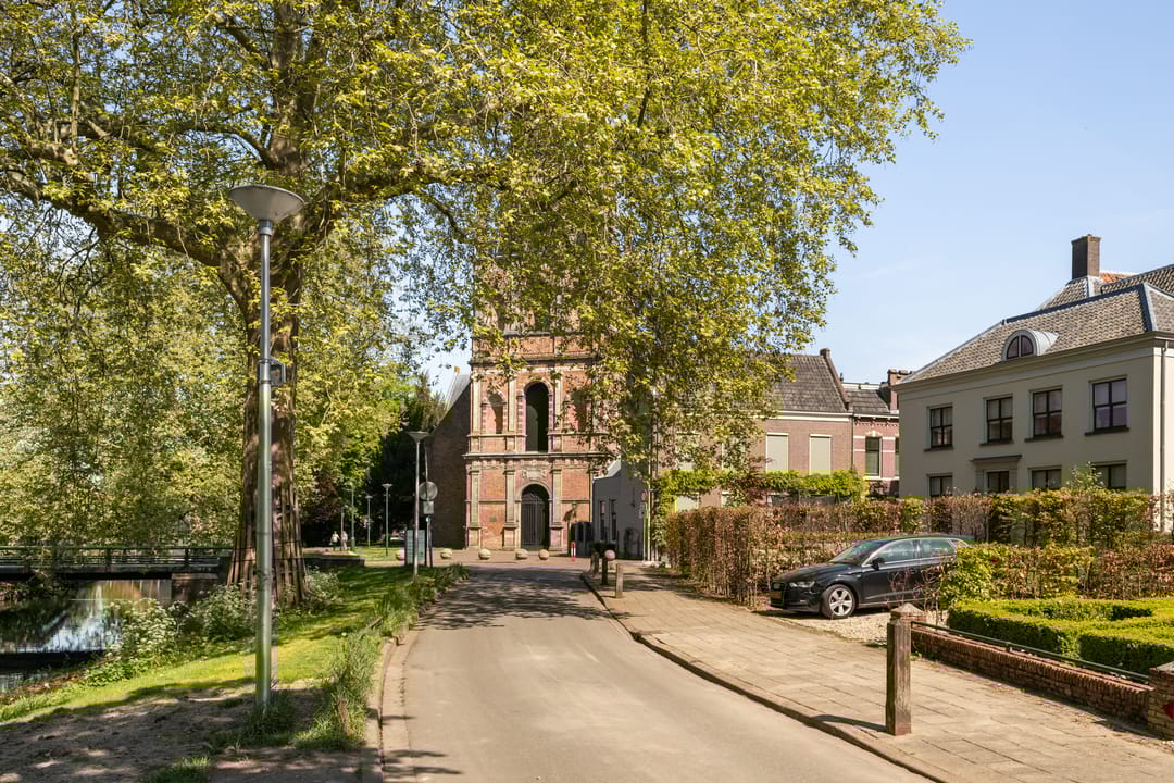 Photo 37 of Kronenburgplantsoen 12-B