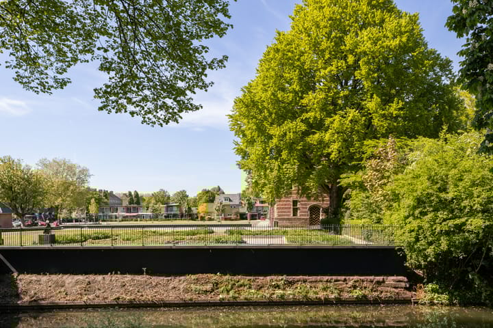 Foto 38 van Kronenburgplantsoen 12-B