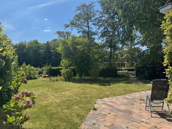 Photo 3 of Roosjesweg 4