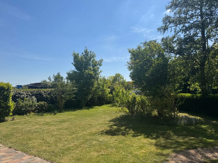 Photo 30 of Roosjesweg 4