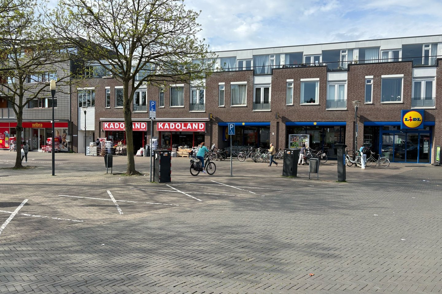 Bekijk foto 5 van Woenselse Markt 11