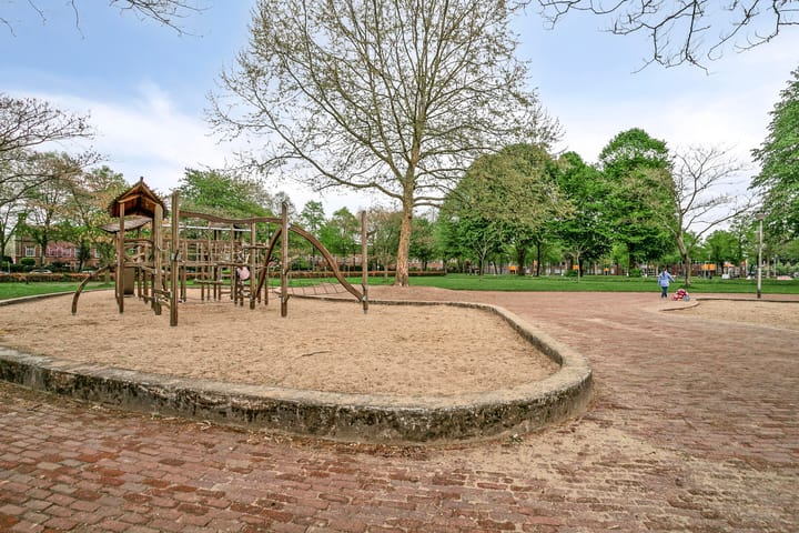 Foto 24 van Graaf Lodewijklaan 77