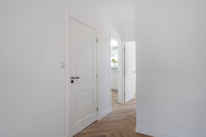 Foto 9 van Helmersstraat 36